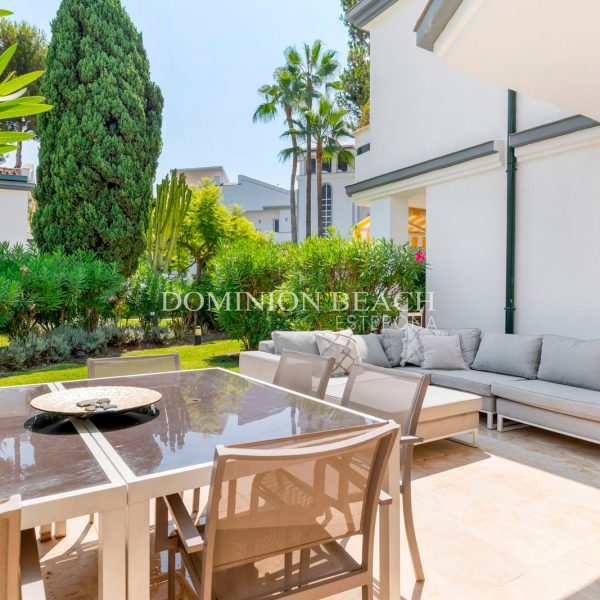 Beachfront Townhouse for Sale in Dominion Beach Estepona (25)