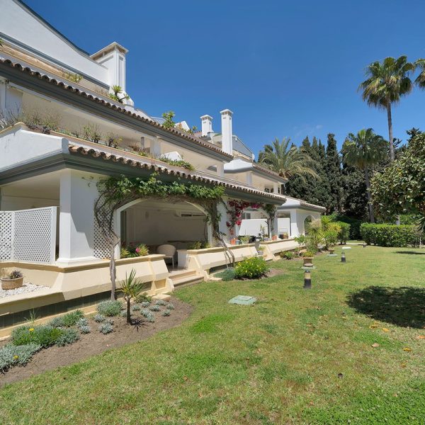 Beautiful seaside Apartment for Sale in Dominion Beach (38)