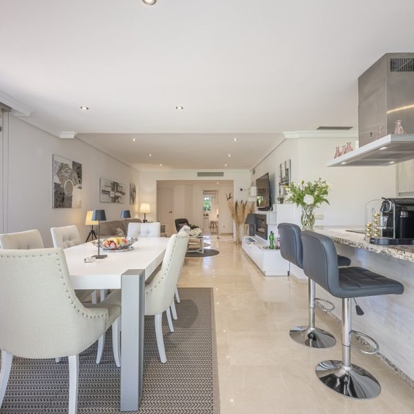 Spacious-Ground-Floor-Apartment-for-Sale-in-Dominion-Beach (14)