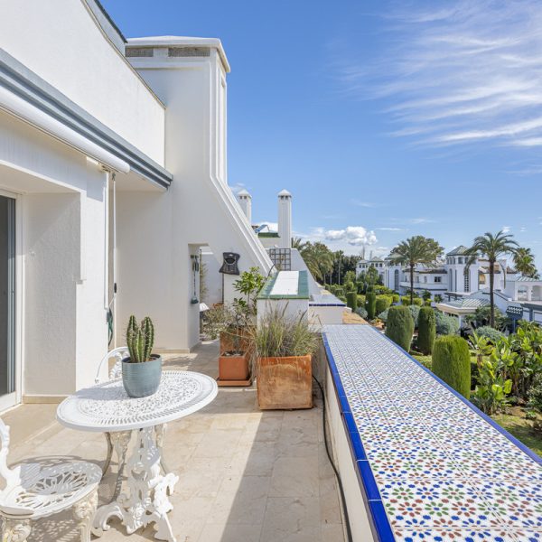 duplex-penthouse-for-sale-in-dominion-beach-estepona (19)