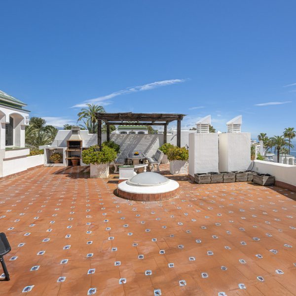 duplex-penthouse-for-sale-in-dominion-beach-estepona (6)