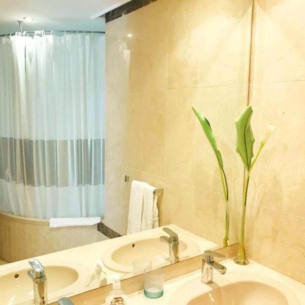 ground floor apartment in dominion beach estepona 1